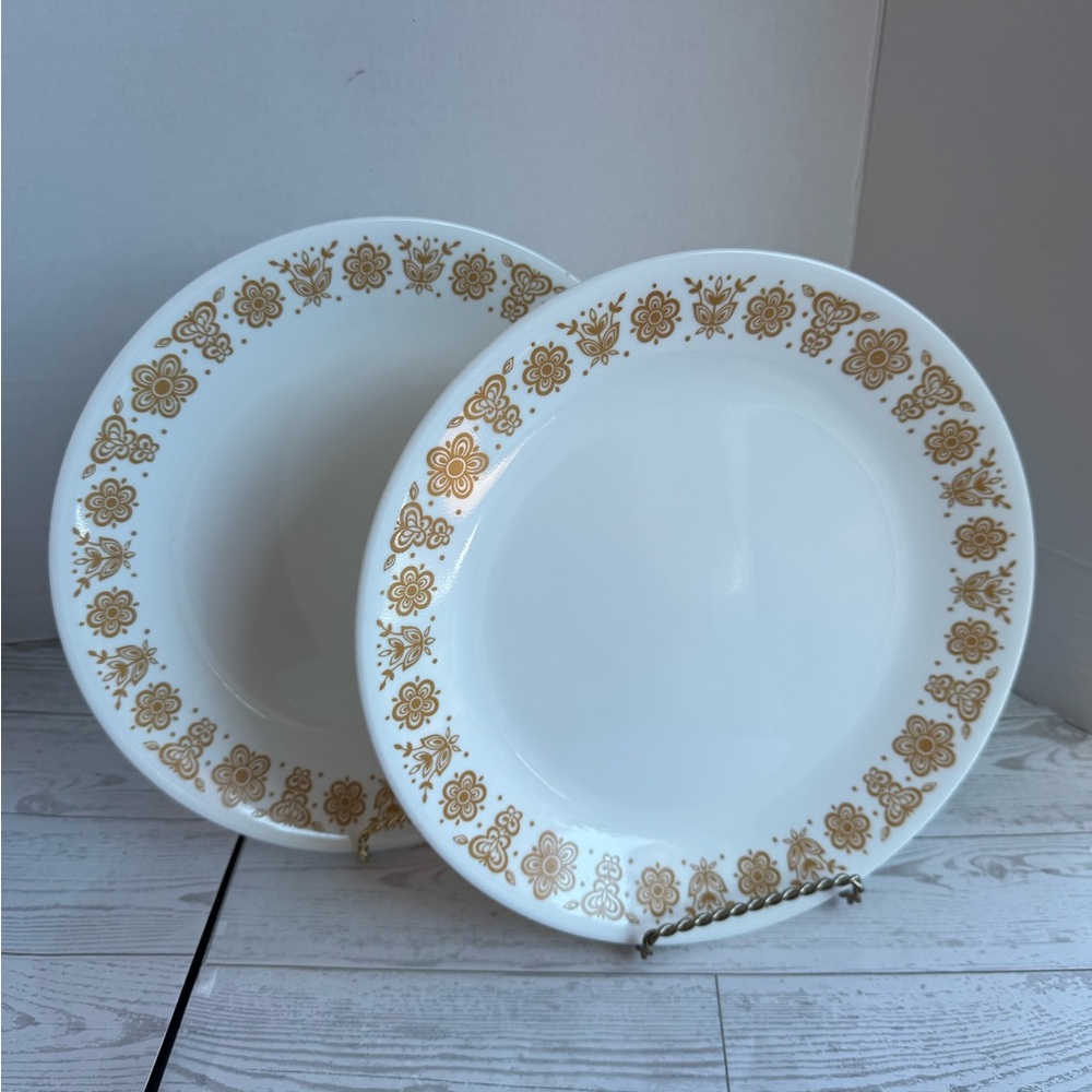Vintage Corelle Floral Butterfly Dinner Plates - Cream and Gold Set of 2 10.25in